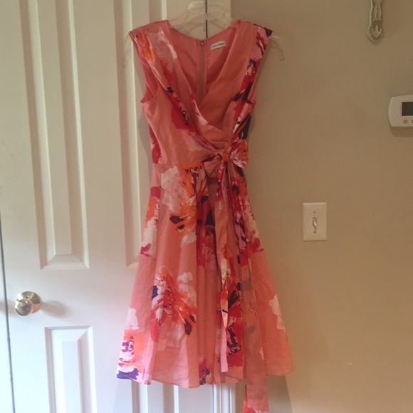 Calvin Klein Dresses & Skirts - Calvin Klein Floral Pink Dress